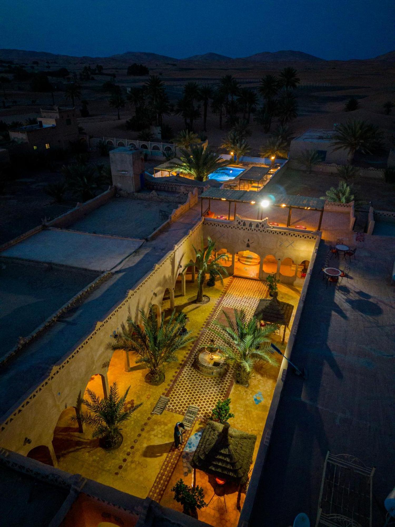 מרזאוגה Auberge Les Roches מראה חיצוני תמונה